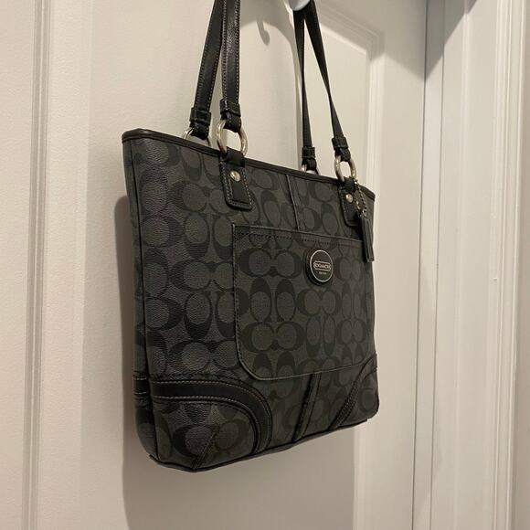 Coach Peyton Black Signature Logo Print Tote Heritage F18917 Handbag - Picture 5 of 13